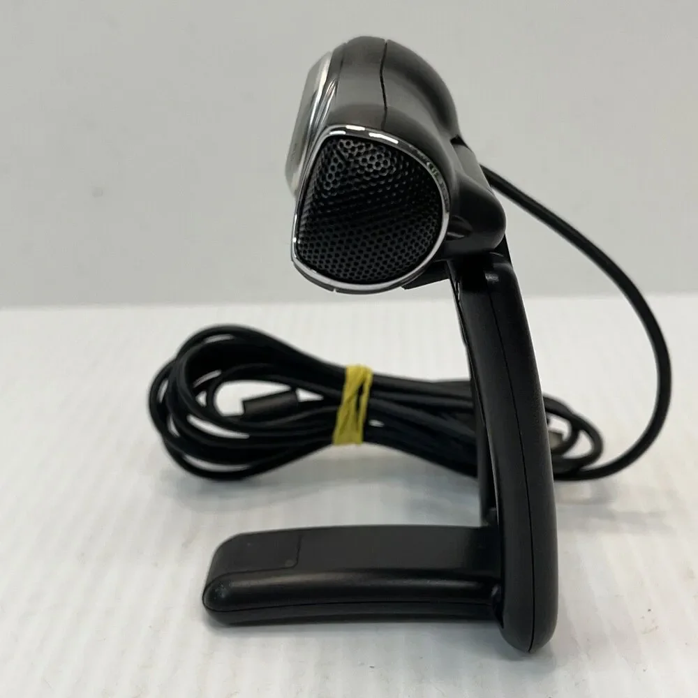 Logitech QuickCam Pro 9000 HD USB Webcam V-UBM46 Carl Zeiss 2MP Autofocus Lens